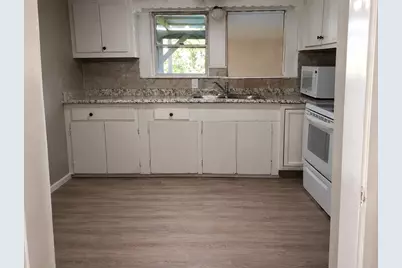 455 County Rd 299, Freeport, TX 77541 - Photo 11