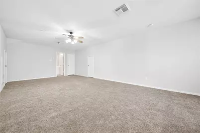 2618 Shady Acres Court, Houston, TX 77008 - Photo 21