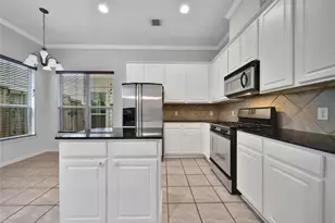 2618 Shady Acres Ct, Houston, TX 77008 - Photo 15