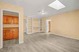 117 Camellia St, Lake Jackson, TX 77566 - Photo 25