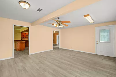 117 Camellia Street, Lake Jackson, TX 77566 - Photo 27