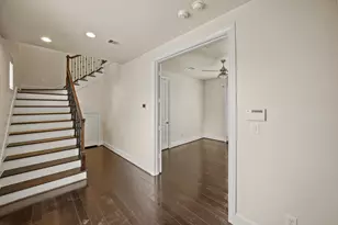 2003 Covent Garden Station, Houston, TX 77045 - Photo 15