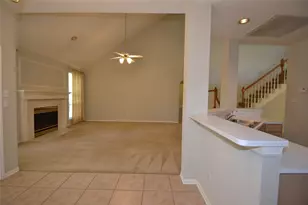 15307 Amesbury Ln, Sugar Land, TX 77478 - Photo 13