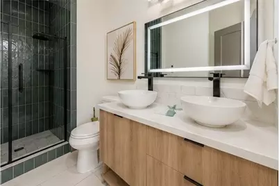4805 Paula Units A/B Street, Houston, TX 77033 - Photo 7