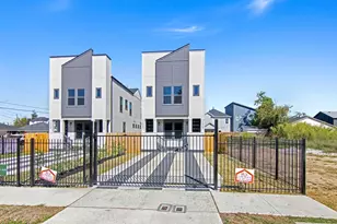 4805 Paula Units A/B St, Houston, TX 77033 - Photo 13