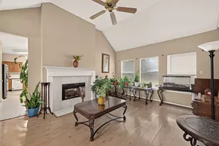 6611 Mission Bell Dr, Houston, TX 77083 - Photo 9