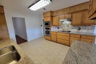 805 Bormann St, Brenham, TX 77833 - Photo 15