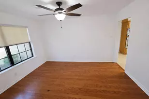 805 Bormann St, Brenham, TX 77833 - Photo 9