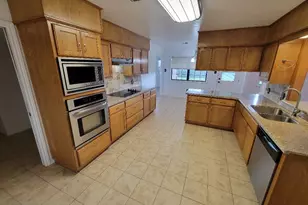 805 Bormann St, Brenham, TX 77833 - Photo 17