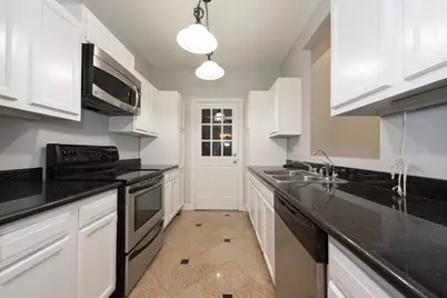 1112 Bering Drive #61, Houston, TX 77057 - Photo 7