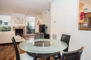 1112 Bering Dr, Houston, TX 77057 - Photo 5