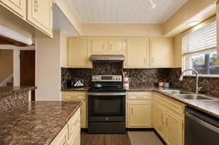 406 Amistad Blvd, Universal City, TX 78148 - Photo 9