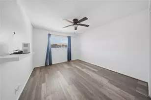 11002 Hammerly Blvd, Houston, TX 77043 - Photo 7