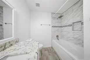 11002 Hammerly Blvd, Houston, TX 77043 - Photo 5