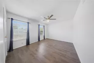 11002 Hammerly Blvd, Houston, TX 77043 - Photo 3