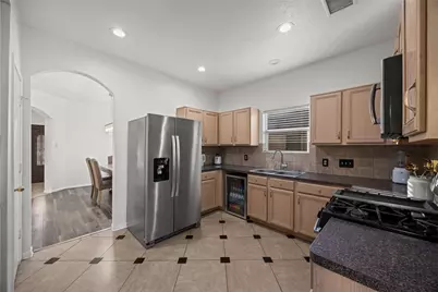 2202 Chelsea Vale Drive, Fresno, TX 77545 - Photo 11