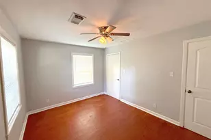 2206 Erickson St, La Marque, TX 77568 - Photo 17