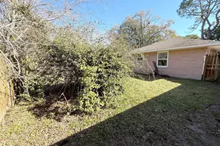 2206 Erickson St, La Marque, TX 77568 - Photo 33