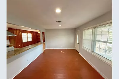 2206 Erickson Street, La Marque, TX 77568 - Photo 5