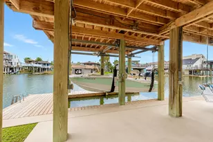 16602 Bahama Way, Jamaica Beach, TX 77554 - Photo 7