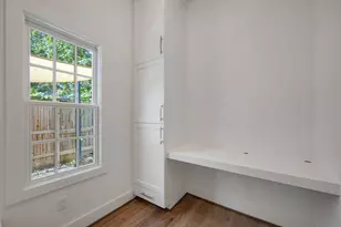 305 Archer St, Houston, TX 77009 - Photo 9