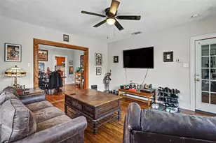 5121 Polk St, Houston, TX 77023 - Photo 17