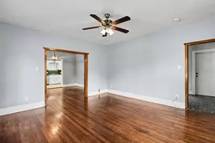 5121 Polk St, Houston, TX 77023 - Photo 5