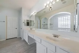 3603 E Cedar Hollow Dr, Pearland, TX 77584 - Photo 31