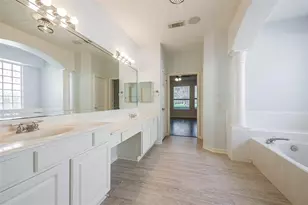 3603 E Cedar Hollow Dr, Pearland, TX 77584 - Photo 35