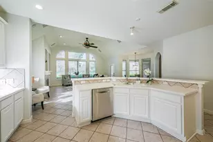 3603 E Cedar Hollow Dr, Pearland, TX 77584 - Photo 23