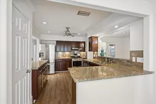 5410 Patrick Henry, Bellaire, TX 77401 - Photo 3