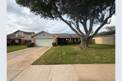 7822 Chasecreek Drive, Houston, TX 77489 - Photo 1