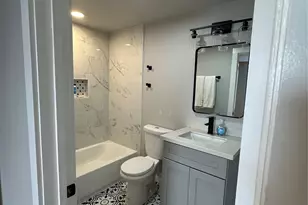 3415 Cochran St, Houston, TX 77009 - Photo 9