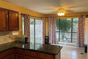 3103 Ashford Bend Dr, Houston, TX 77082 - Photo 9