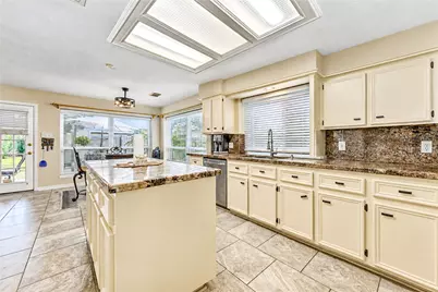 7303 Starbridge Drive, Houston, TX 77095 - Photo 21