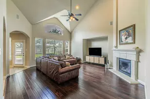 7642 Westmoreland Dr, Sugar Land, TX 77479 - Photo 5