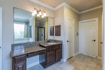 7642 Westmoreland Drive, Sugar Land, TX 77479 - Photo 19