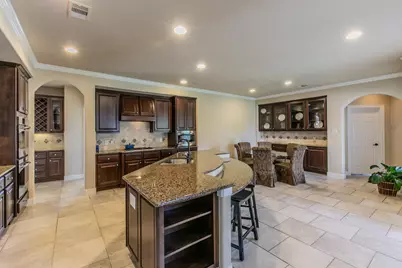 7642 Westmoreland Drive, Sugar Land, TX 77479 - Photo 9