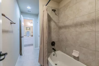 7642 Westmoreland Drive, Sugar Land, TX 77479 - Photo 29