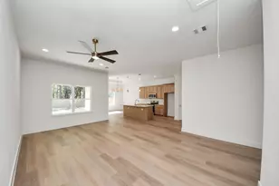 16280 Jeet St, Conroe, TX 77306 - Photo 7