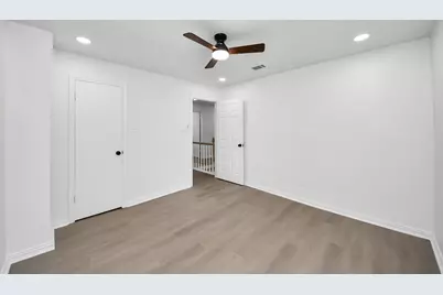 14138 Burke Forest Drive, Houston, TX 77070 - Photo 27