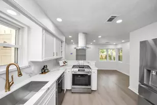 14138 Burke Forest Dr, Houston, TX 77070 - Photo 11