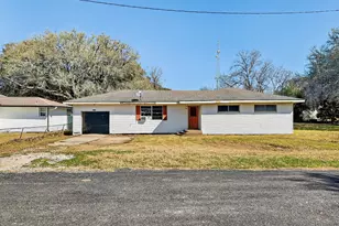 2029 9th St, High Island, TX 77623 - Photo 1