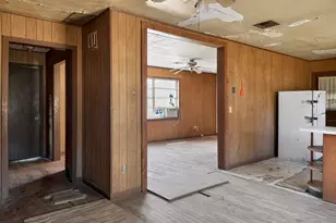 2029 9th St, High Island, TX 77623 - Photo 3