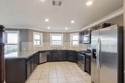 13067 Mills Creek Meadow Drive, Houston, TX 77070 - Photo 9