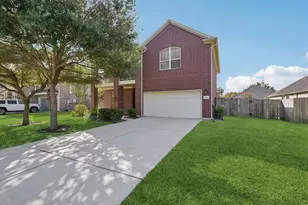 811 Arlington Pointe Dr, League City, TX 77573 - Photo 1