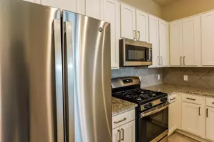 1902 Walnut Green Cir, Rosenberg, TX 77471 - Photo 7