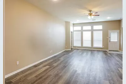 1902 Walnut Green Circle, Rosenberg, TX 77471 - Photo 3