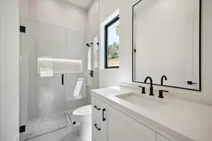 6534 Corbin St, Houston, TX 77055 - Photo 21