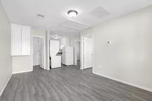 2202 Solo St, Houston, TX 77020 - Photo 5